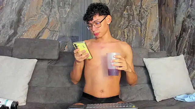 Daviid laidd online show from November 2025 09:36:02 AM