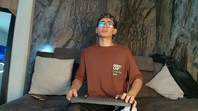 Daviid laidd online show from February 2026 09:24:02 PM