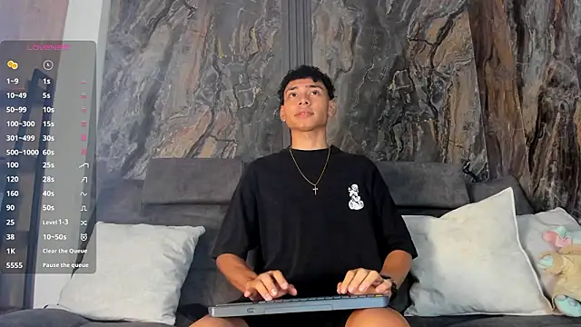 Daviid laidd online show from March 2026 07:24:02 PM