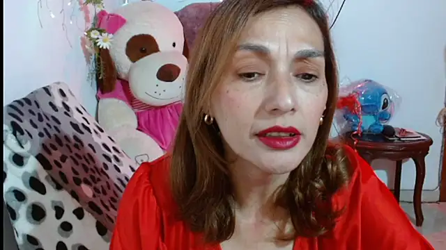 Snapshot of italagomez_ chatting on December 2025 12:33:01 PM italagomez online show from December 2025 12:33:01 PM