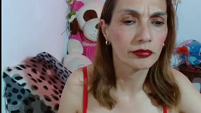 Snapshot of italagomez_ chatting on December 2025 12:42:01 AM italagomez online show from December 2025 12:42:01 AM