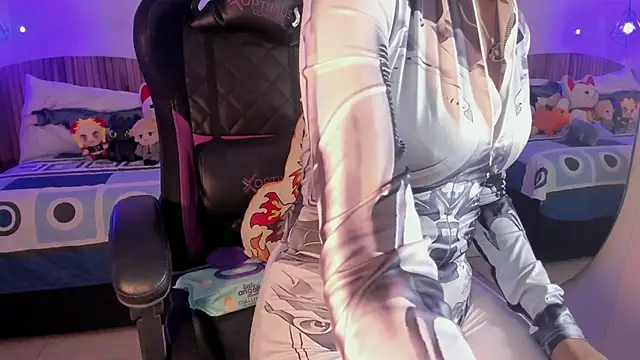 IamNayuta online show from October 2025 03:10:01 AM