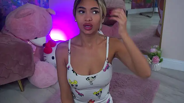 Snapshot of AshaYuva chatting on October 2025 10:58:02 AM AshaYuva online show from October 2025 10:58:02 AM