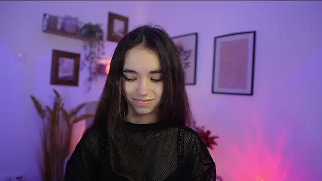 Gia Paige18 online show from November 2025 08:07:02 AM