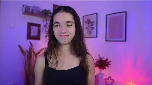 Gia Paige18 online show from November 2025 02:10:01 PM