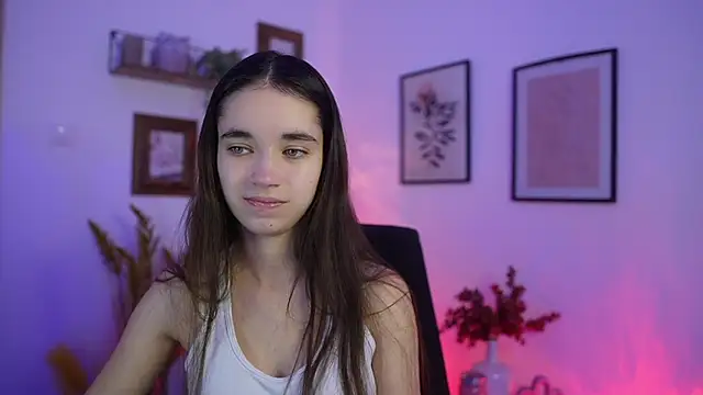 Gia Paige18 online show from November 2025 02:29:01 PM