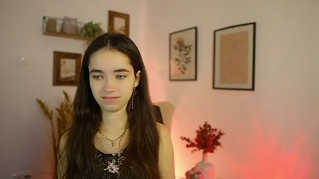 Gia Paige18 online show from October 2025 08:16:01 AM