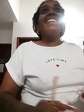 Snapshot of ELLA_KELLY chatting on November 2025 11:36:02 AM ELLA KELLY online show from November 2025 11:36:02 AM