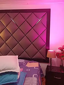 ELLA KELLY online show from May 2026 11:40:01 AM