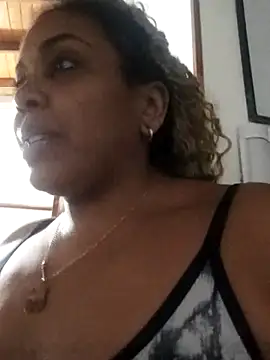 ELLA KELLY online show from February 2026 11:45:01 AM