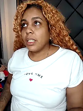 ELLA KELLY online show from April 2026 11:49:01 AM