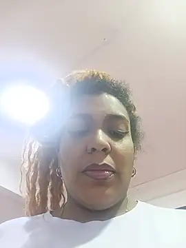 Snapshot of ELLA_KELLY chatting on July 2026 11:39:01 AM ELLA KELLY online show from July 2026 11:39:01 AM