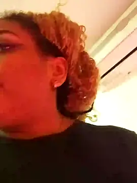 ELLA KELLY online show from February 2026 11:10:01 AM