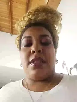 ELLA KELLY online show from February 2026 11:51:01 AM