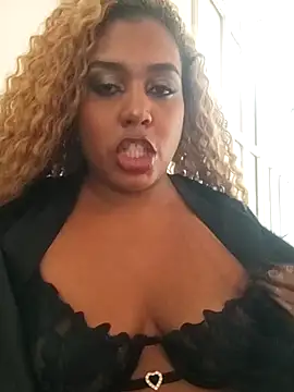 ELLA KELLY online show from February 2026 12:10:02 PM