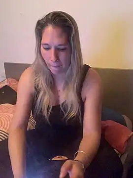 Snapshot of Chatonne69 chatting on March 2025 07:09:01 PM Chatonne69 online show from March 2025 07:09:01 PM