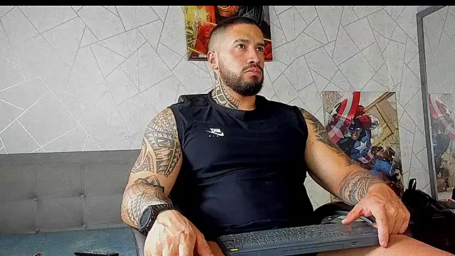 Cristian Walker online show from February 2026 01:35:02 PM