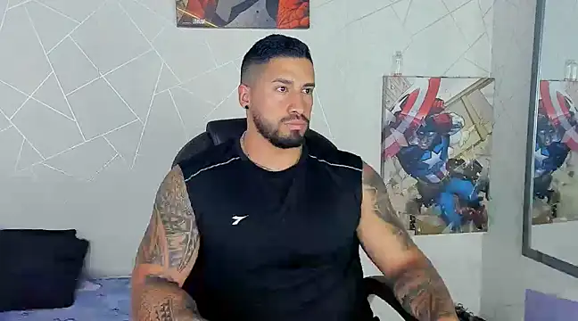 Snapshot of Cristian_Walker chatting on March 2025 06:39:02 PM Cristian Walker online show from March 2025 06:39:02 PM