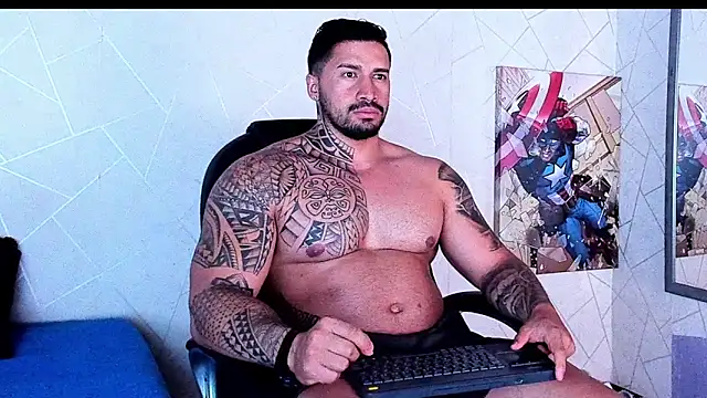 Snapshot of Cristian_Walker chatting on September 2025 10:44:01 AM Cristian Walker online show from September 2025 10:44:01 AM