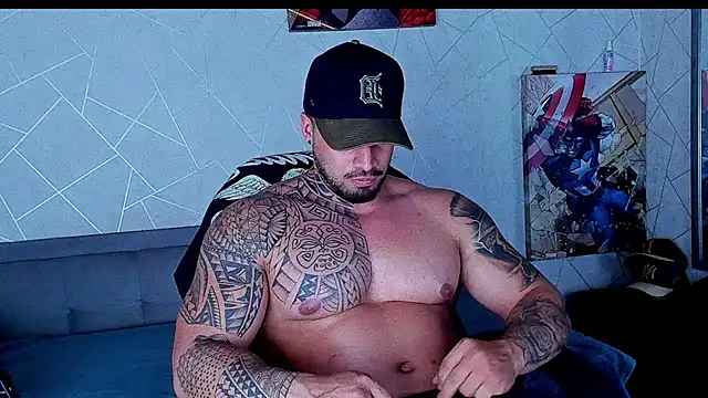 Snapshot of Cristian_Walker chatting on May 2026 11:44:01 PM Cristian Walker online show from May 2026 11:44:01 PM