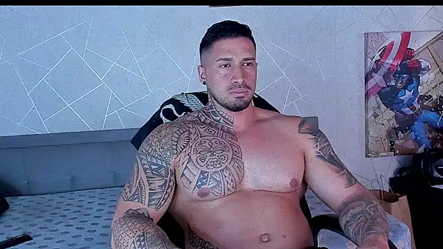 Snapshot of Cristian_Walker chatting on June 2026 11:29:02 AM Cristian Walker online show from June 2026 11:29:02 AM