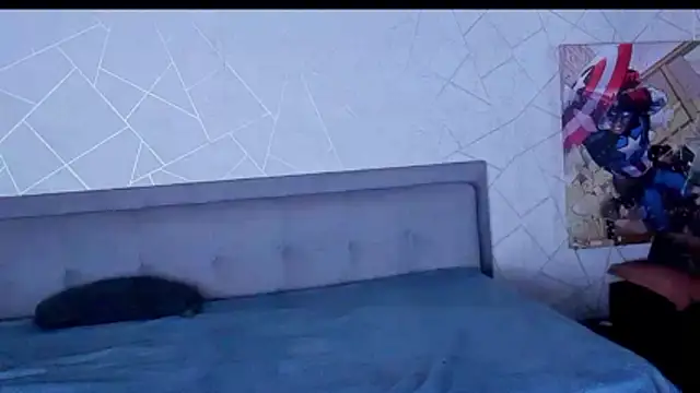 Cristian Walker online show from April 2026 11:32:02 PM