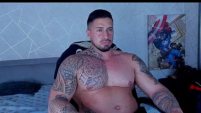 Snapshot of Cristian_Walker chatting on June 2026 10:18:02 PM Cristian Walker online show from June 2026 10:18:02 PM