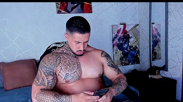 Snapshot of Cristian_Walker chatting on May 2026 12:20:01 PM Cristian Walker online show from May 2026 12:20:01 PM
