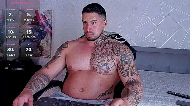 Snapshot of Cristian_Walker chatting on July 2026 01:04:02 PM Cristian Walker online show from July 2026 01:04:02 PM