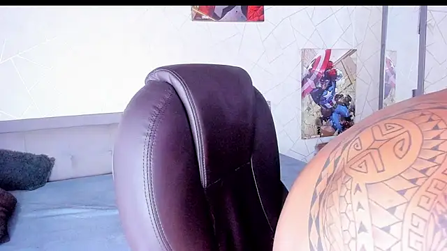 Cristian Walker online show from March 2026 09:37:01 PM