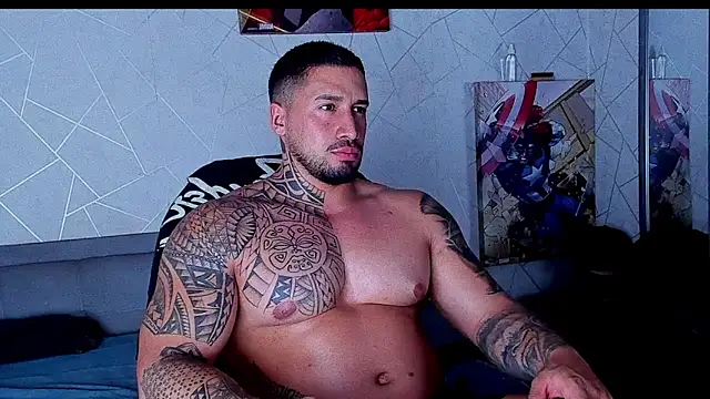 Snapshot of Cristian_Walker chatting on May 2026 12:14:01 AM Cristian Walker online show from May 2026 12:14:01 AM