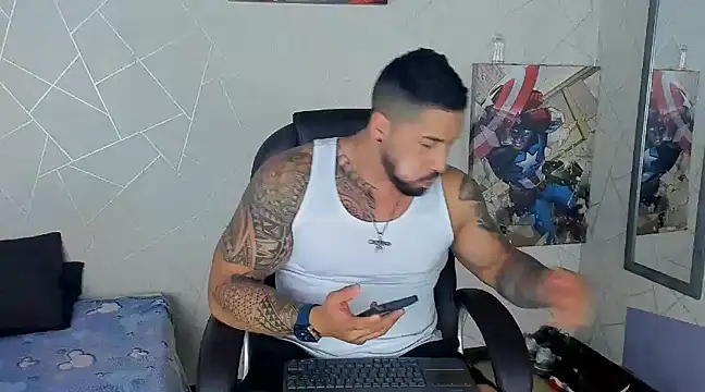 Snapshot of Cristian_Walker chatting on March 2025 10:17:02 AM Cristian Walker online show from March 2025 10:17:02 AM