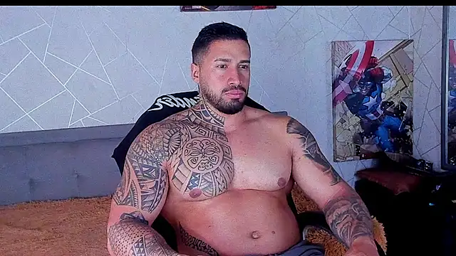 Snapshot of Cristian_Walker chatting on April 2026 12:22:02 PM Cristian Walker online show from April 2026 12:22:02 PM