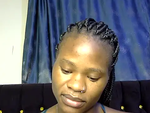 sweetblackbeauty001 online show from October 2025 01:17:01 AM