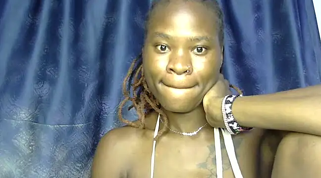 Snapshot of sweetblackbeauty001 chatting on March 2025 02:27:01 AM sweetblackbeauty001 online show from March 2025 02:27:01 AM