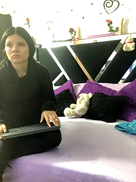 Snapshot of 1lovelygirls chatting on October 2025 12:06:02 PM 1lovelygirls online show from October 2025 12:06:02 PM