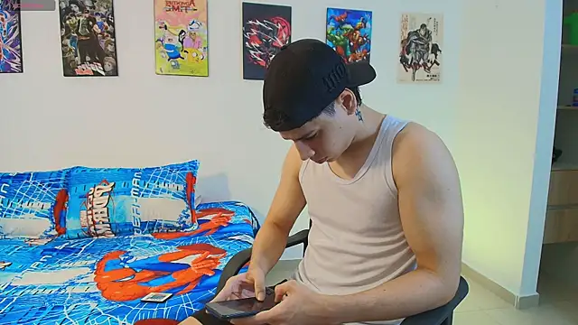 jonathanjoestar  online show from April 2026 09:33:02 PM