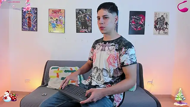 jonathanjoestar  online show from December 2025 09:49:01 PM