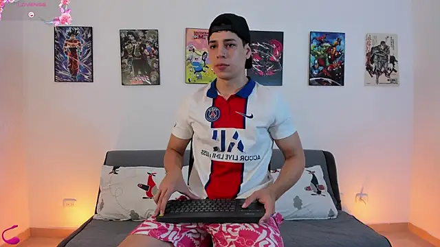 jonathanjoestar  online show from January 2026 10:03:01 PM