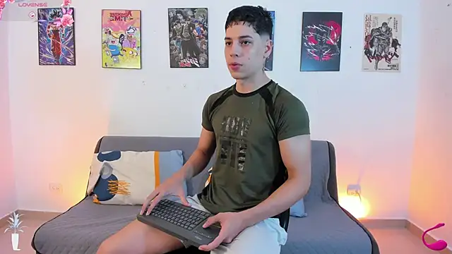 jonathanjoestar  online show from November 2025 09:07:01 PM