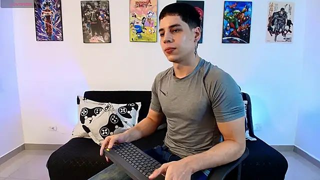 Snapshot of jonathanjoestar_ chatting on May 2026 08:36:01 PM jonathanjoestar online show from May 2026 08:36:01 PM