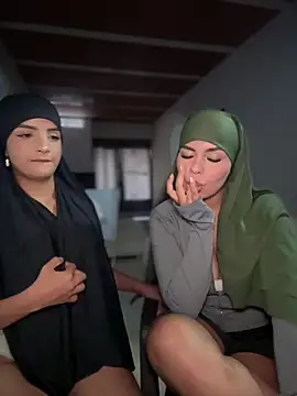 Snapshot of lalilamassu1 chatting on December 2025 09:39:01 PM lalilamassu1 online show from December 2025 09:39:01 PM