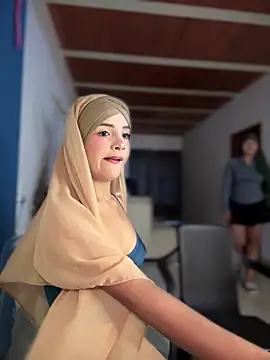 Snapshot of lalilamassu1 chatting on November 2025 10:10:01 PM lalilamassu1 online show from November 2025 10:10:01 PM