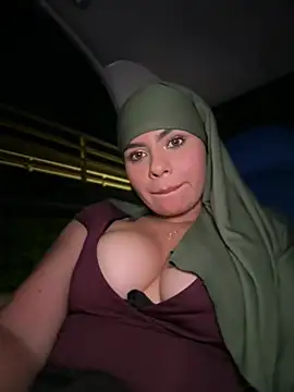 Snapshot of lalilamassu1 chatting on February 2026 01:06:02 AM lalilamassu1 online show from February 2026 01:06:02 AM