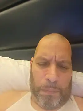 Just2much online show from May 2026 07:28:02 PM