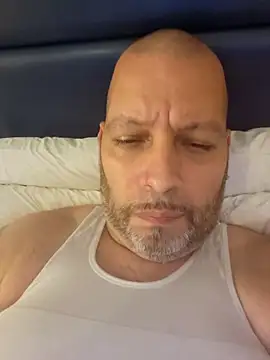 Just2much online show from April 2026 08:57:02 PM