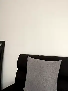 cheryl cc online show from October 2025 05:37:02 PM