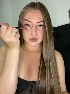 cheryl cc online show from November 2025 01:20:01 AM