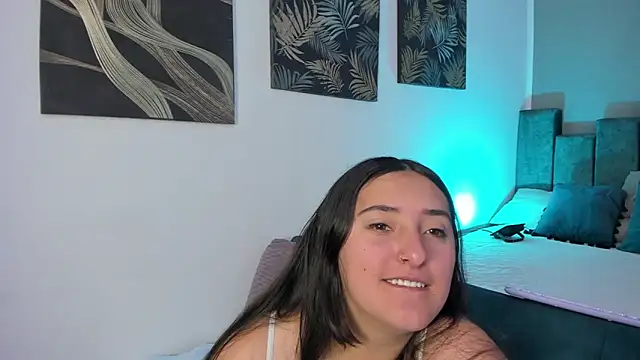 Kathia Morelli online show from September 2025 11:38:01 AM