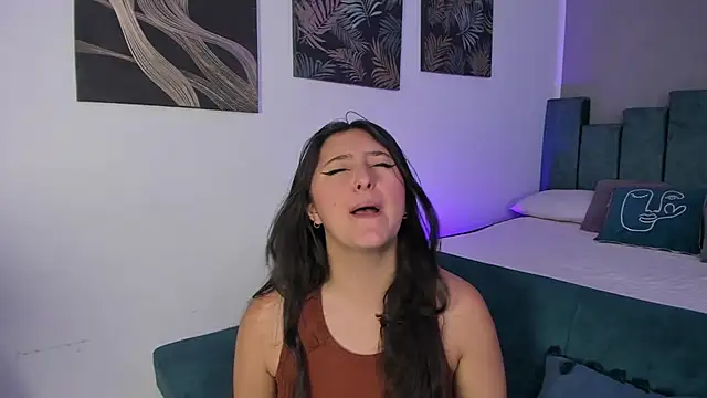 Kathia Morelli online show from November 2025 11:36:02 AM